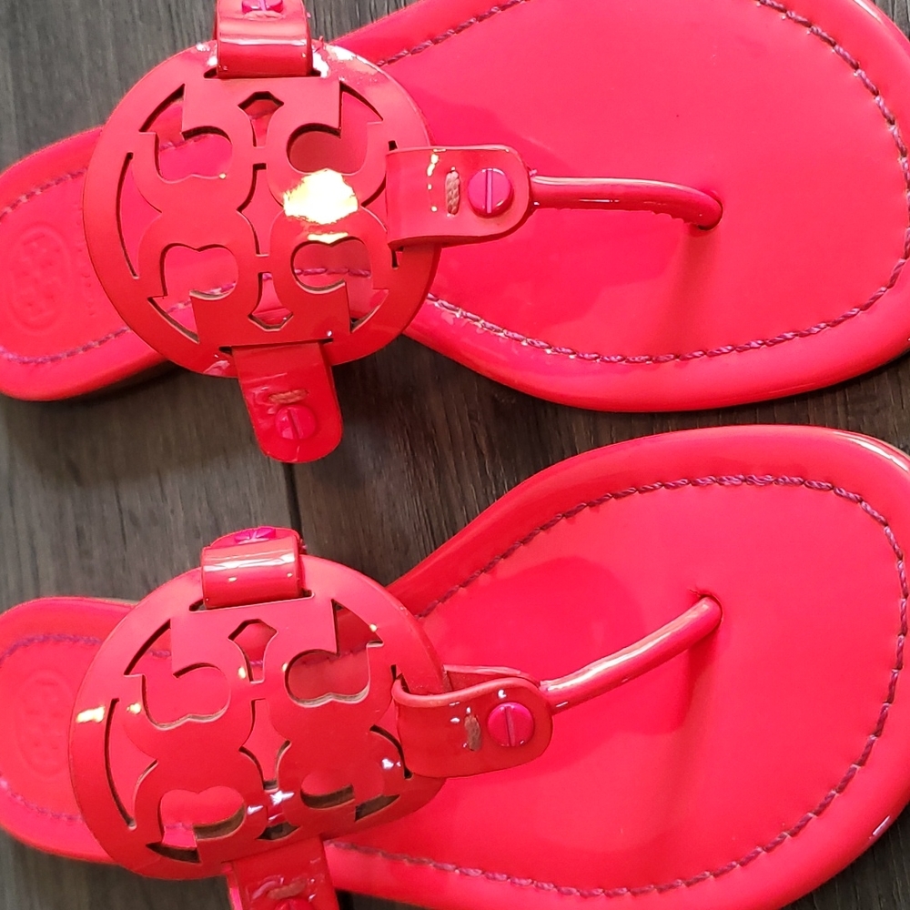 Pink patent Tory Burch sandals in size 7